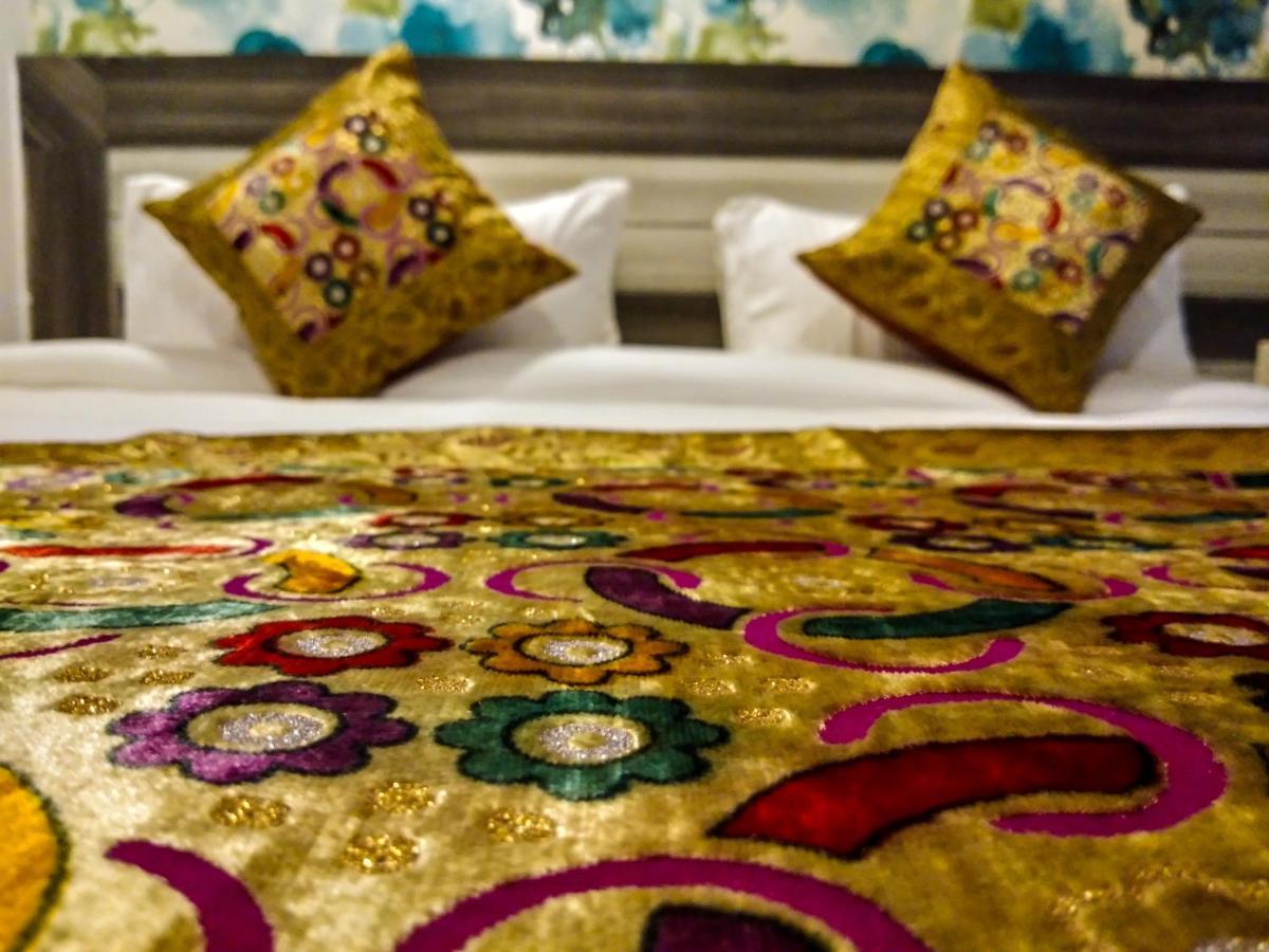 Ajay Guest House Varanasi Bagian luar foto