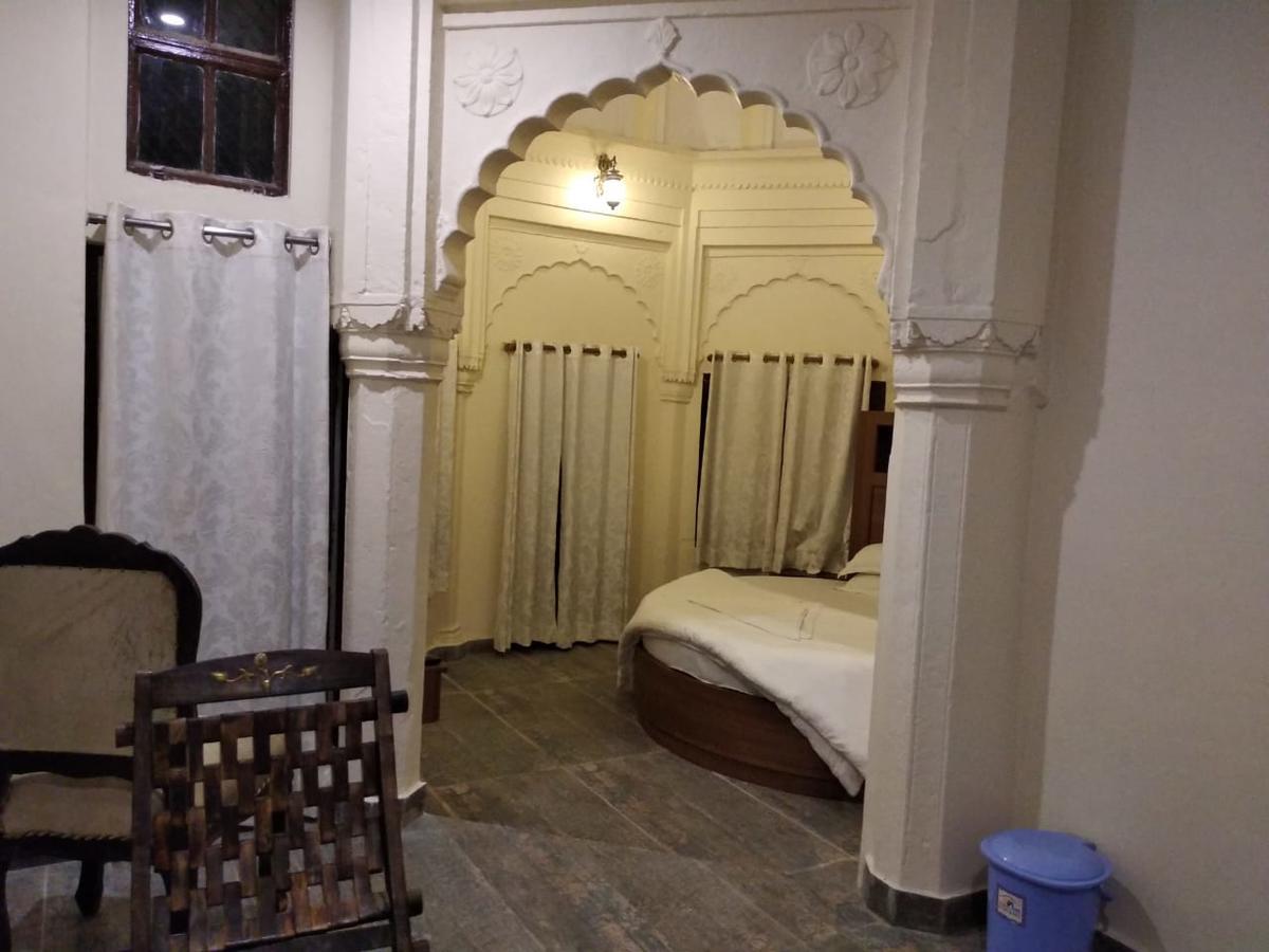 Ajay Guest House Varanasi Bagian luar foto