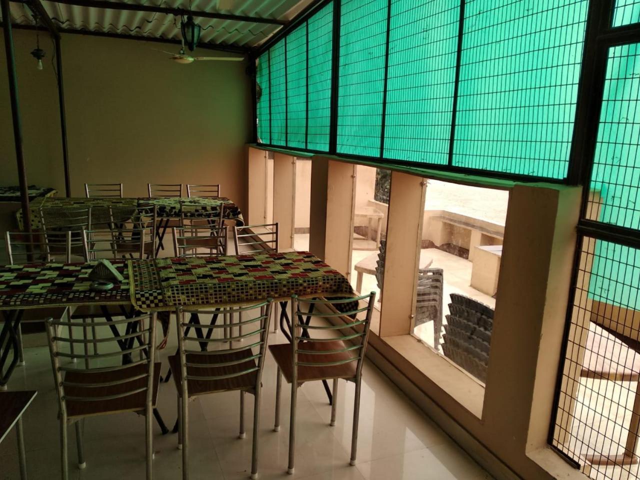 Ajay Guest House Varanasi Bagian luar foto