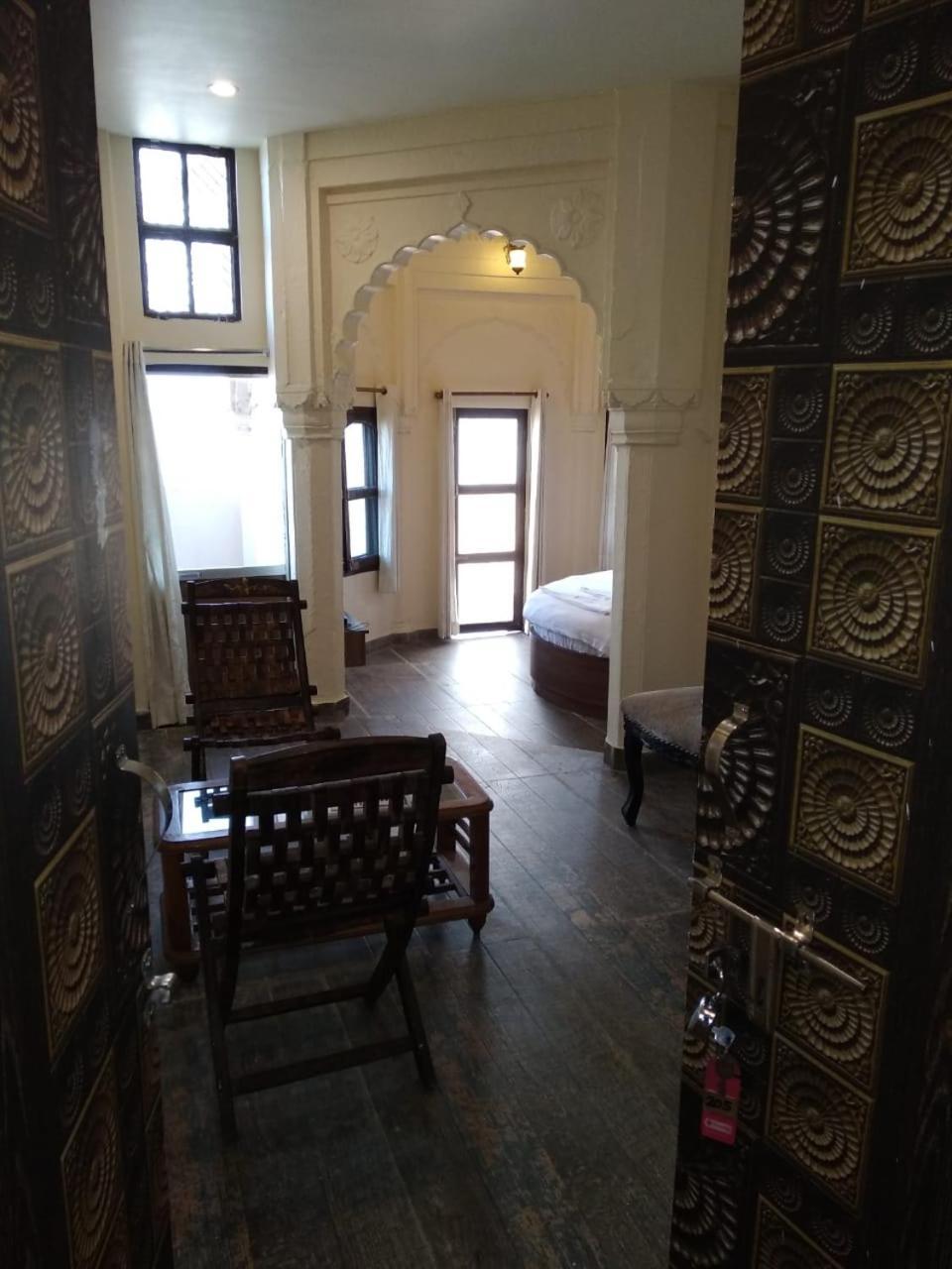 Ajay Guest House Varanasi Bagian luar foto